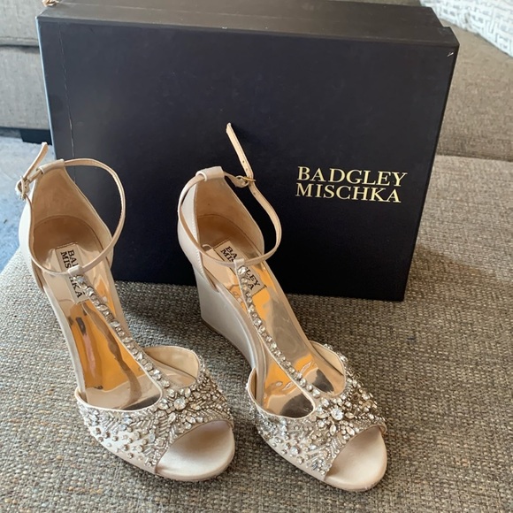 Gently Loved Badgley Mischka Jeweled Wedge Shoes - Picture 1 of 8